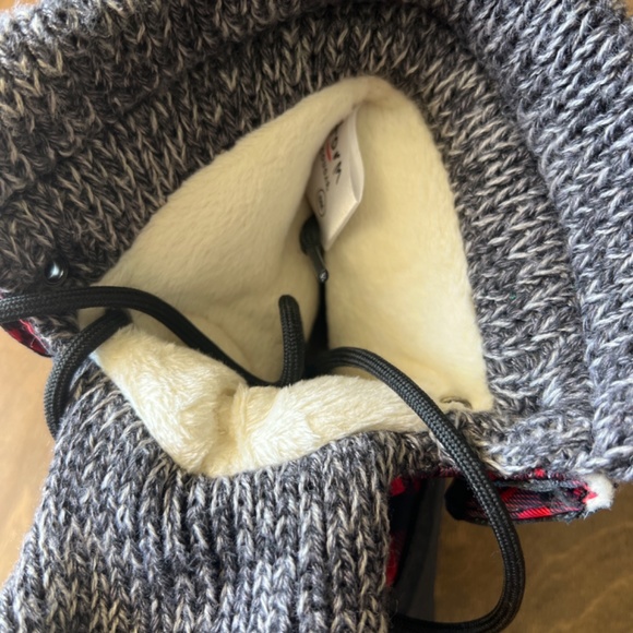 Women’s Waterproof Winter Boots - Picture 5 of 5